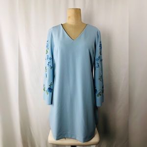 Shift dress with embroidered bell sleeve